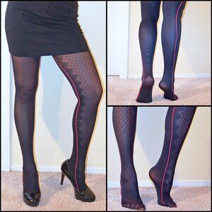 HANES PRE-LOVED BLACK OPAQUE DIAMOND PANTTERNED TIGHTS WITH PINK SEAM